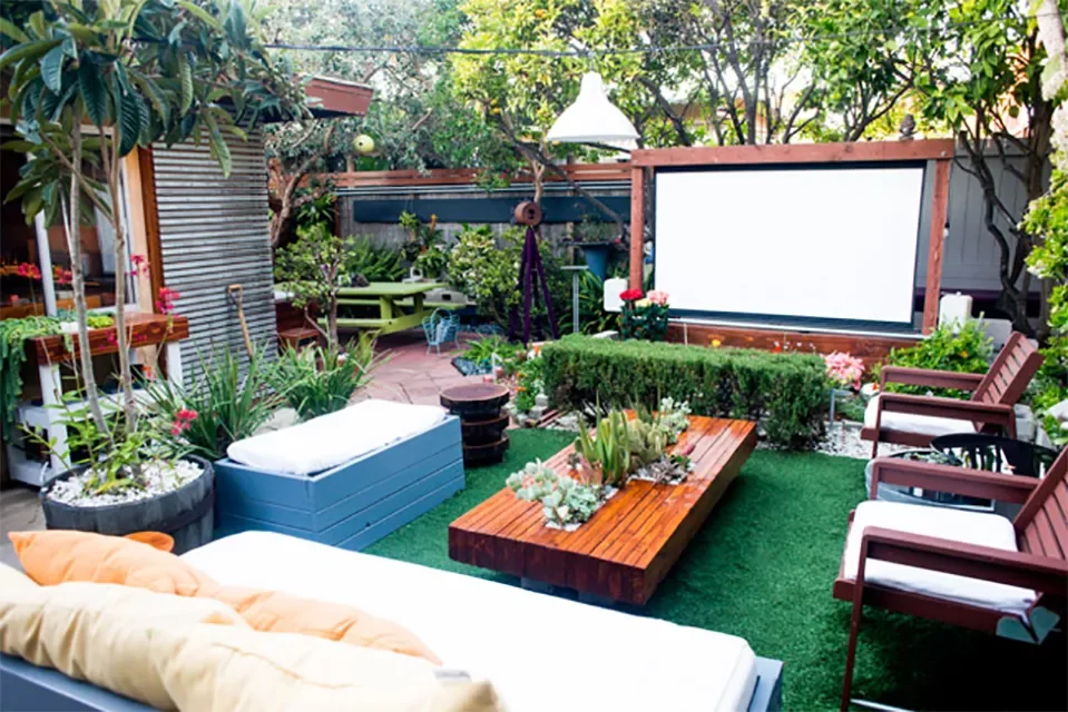 A Home-Built Outdoor Theater
