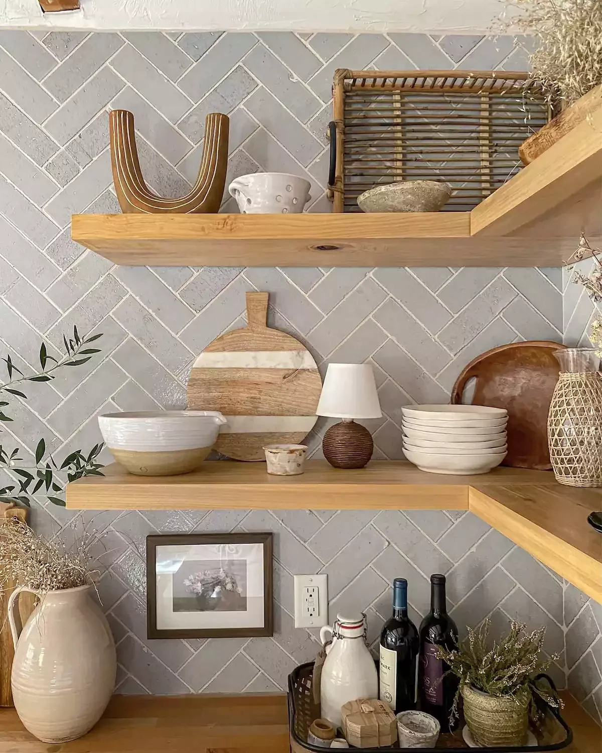 Add Corner Shelving