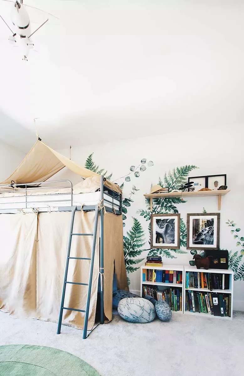 Add Shelving to the Kids