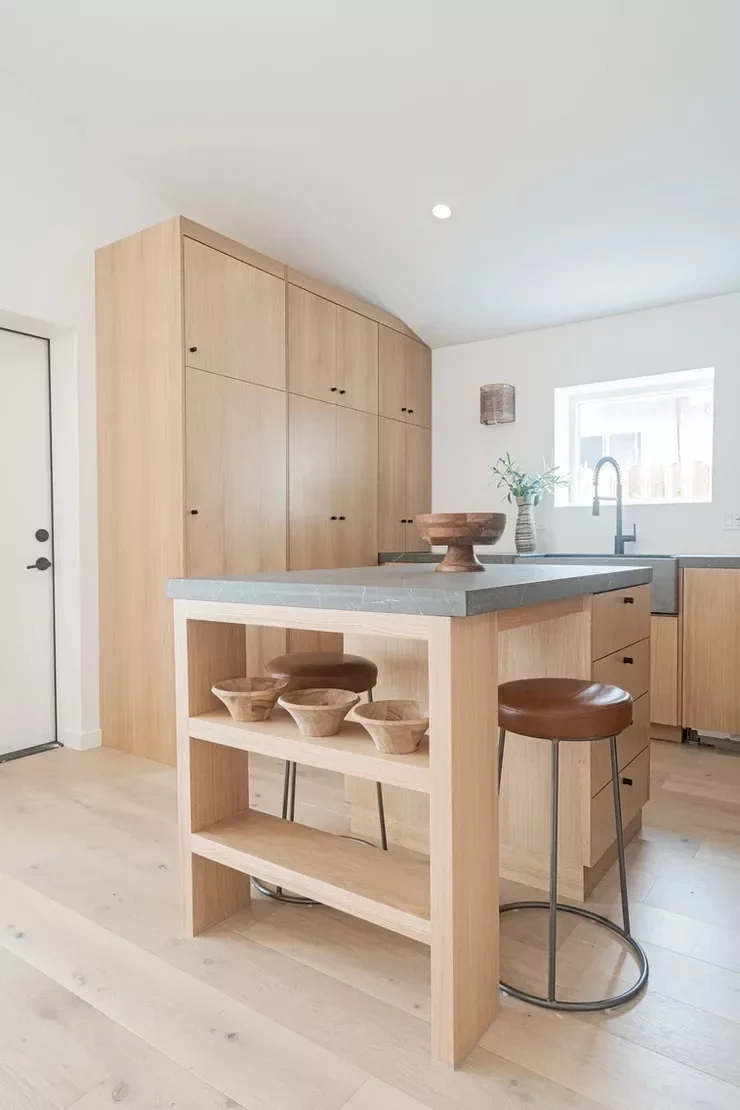 An Open and Airy Look