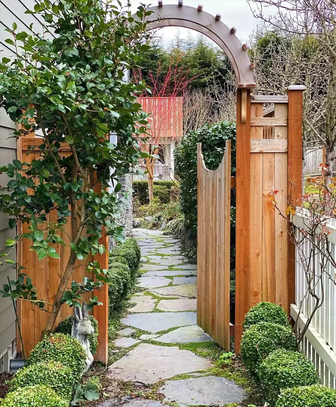 Arbor Over Gate