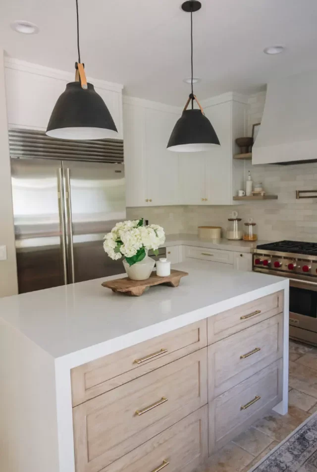Black Pendant Lighting