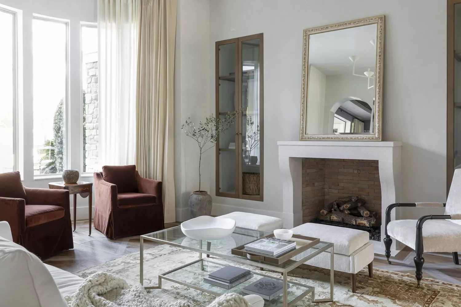 Built-In Niches