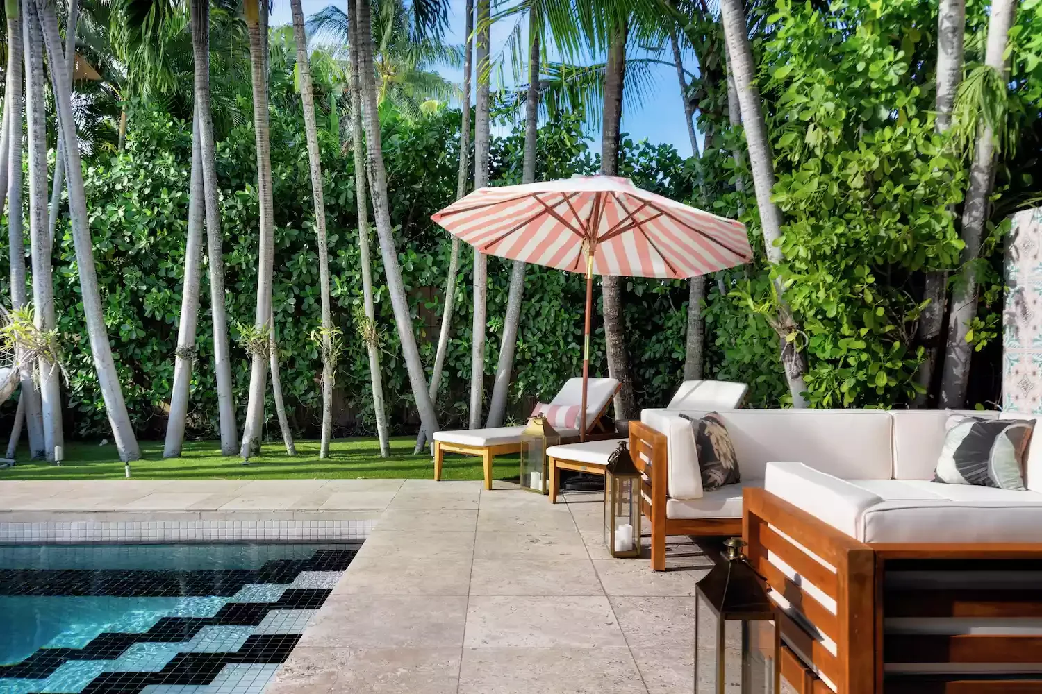 Checkerboard Pool Tile