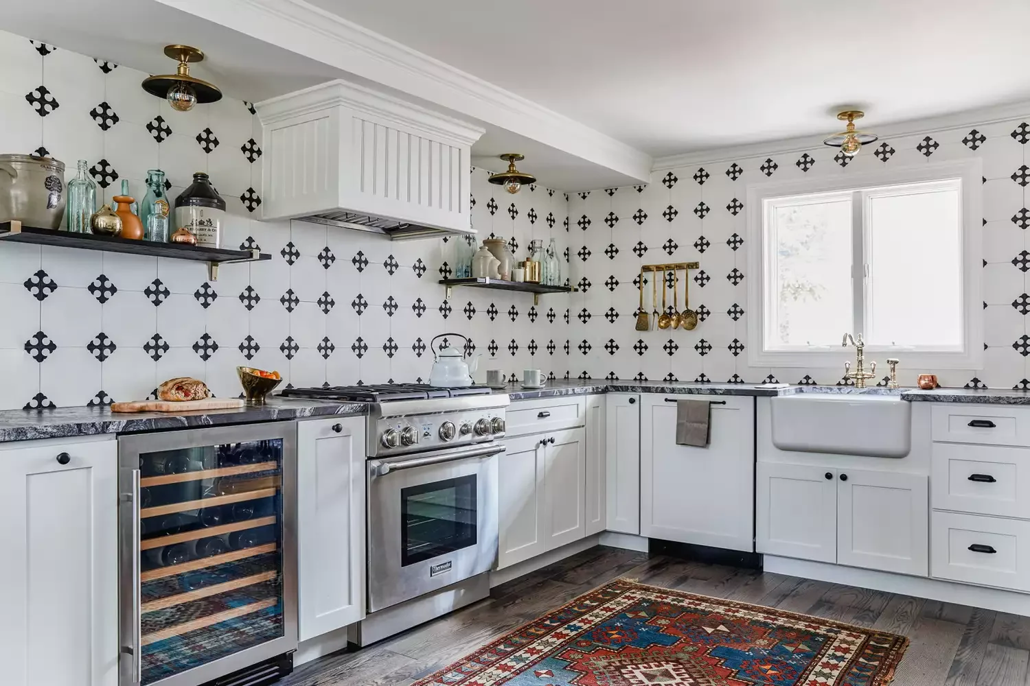 Choose a Red Patterned Rug