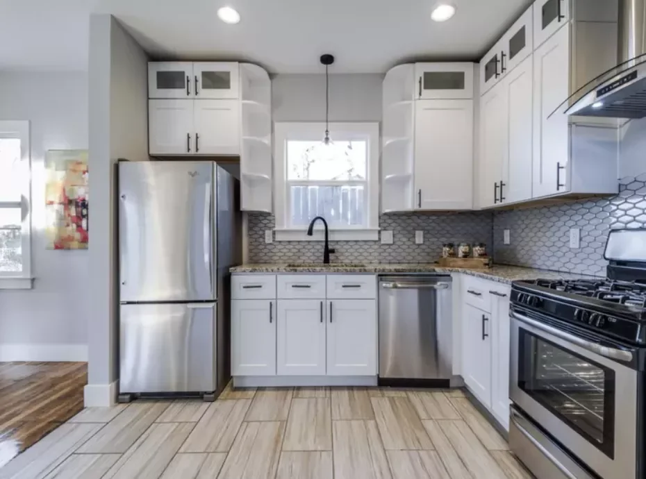 Classic Brown Granite Countertop With a Twist