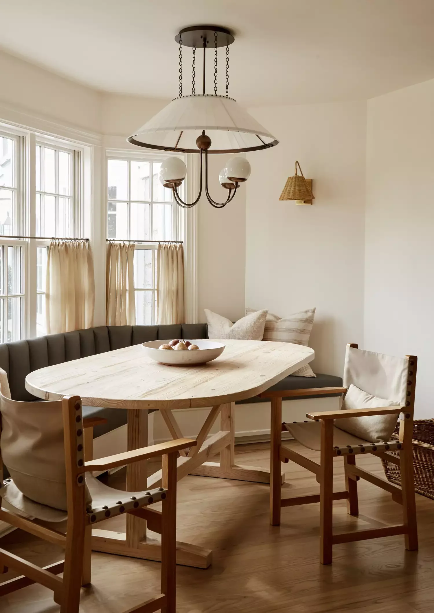 Colonial Window Trim