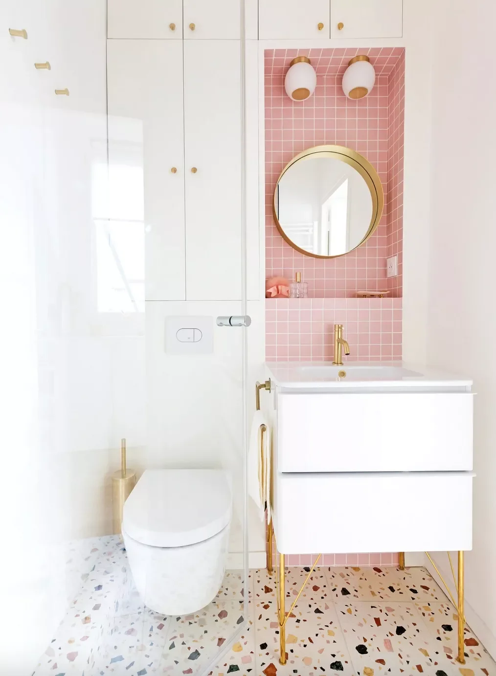 Colorful Bathrooms