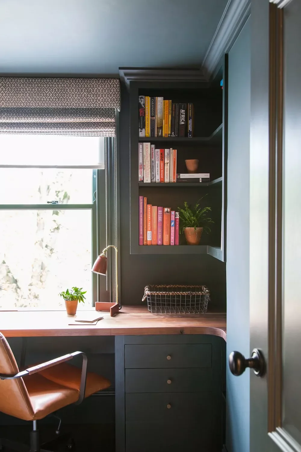 Corner Shelf