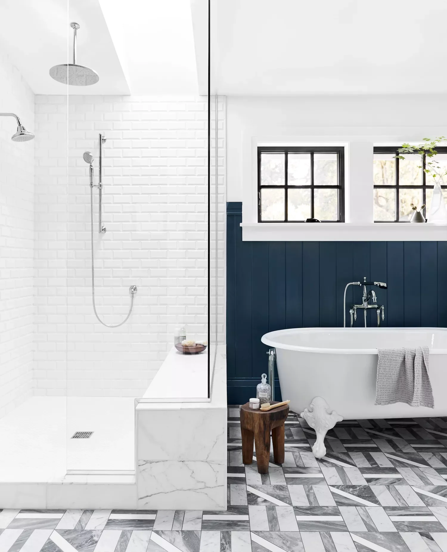 Corner Shower With White Grout and Tile