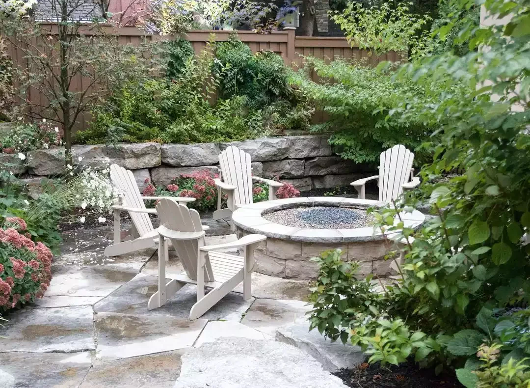 Cottage-Style Chairs