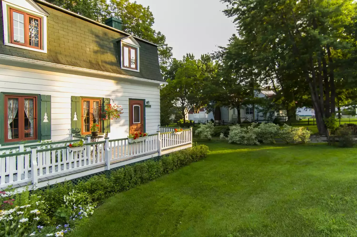 Cottage-Style Railing