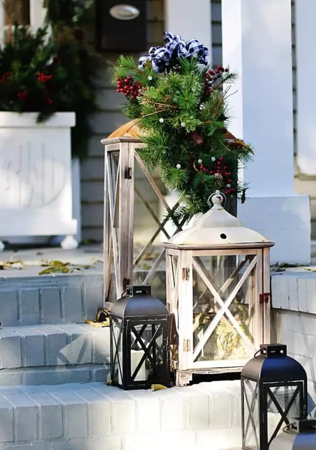 Decorate Outdoor Lanterns