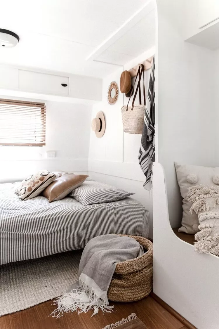 Decorate a Vintage Camper