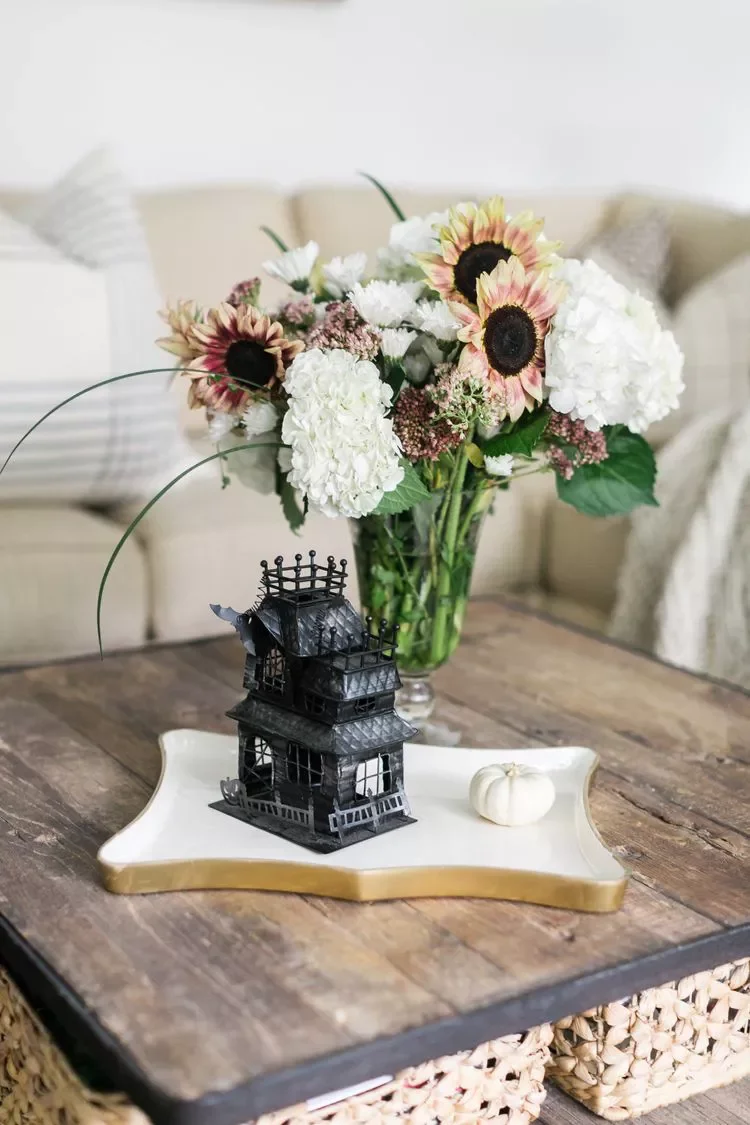 Display Fall Flowers