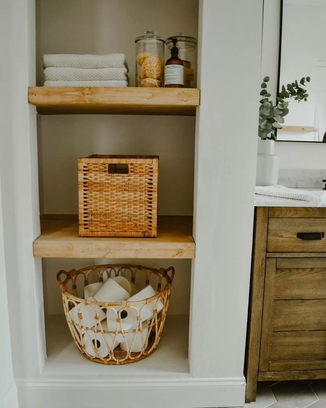 Display the Toilet Paper