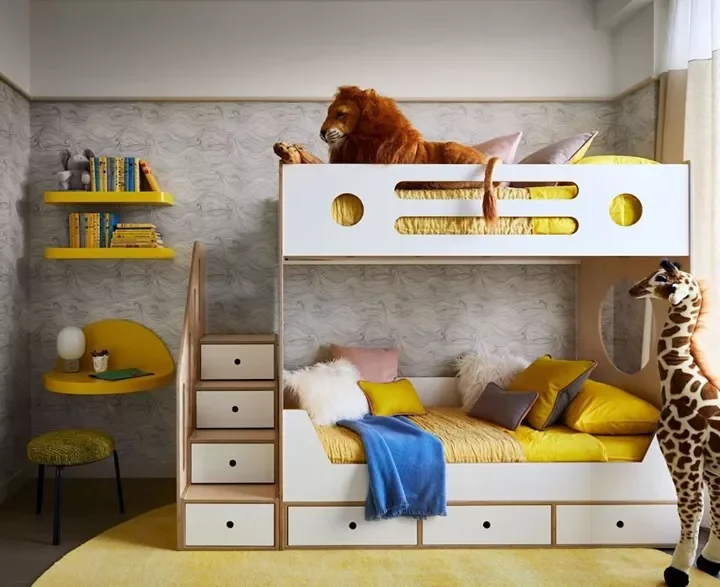 Drawer Storage