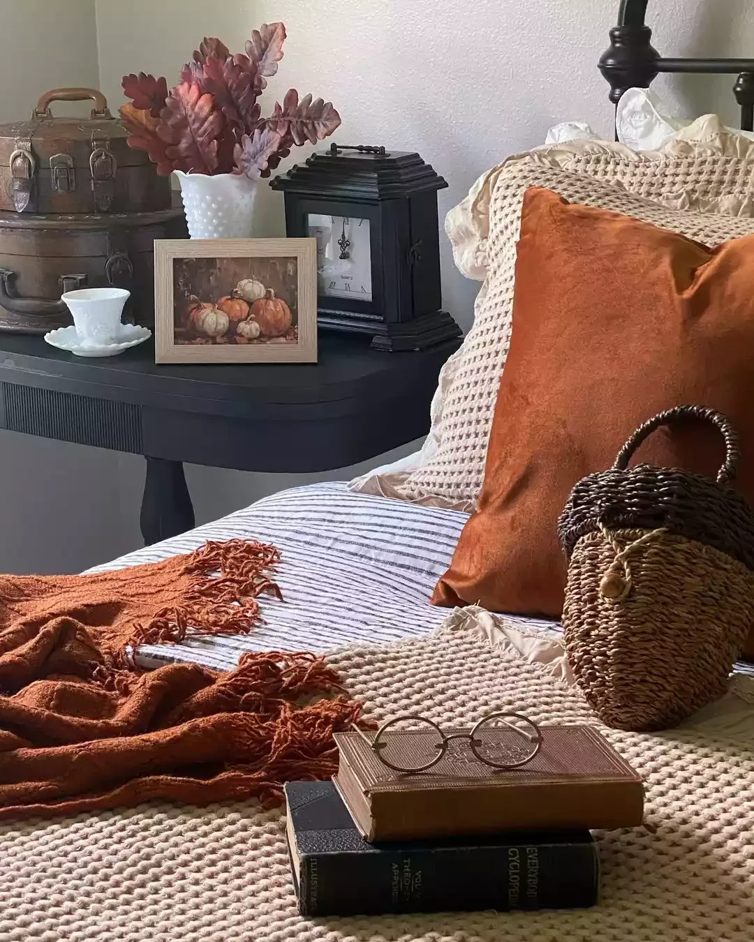 Frame a Fall Scene