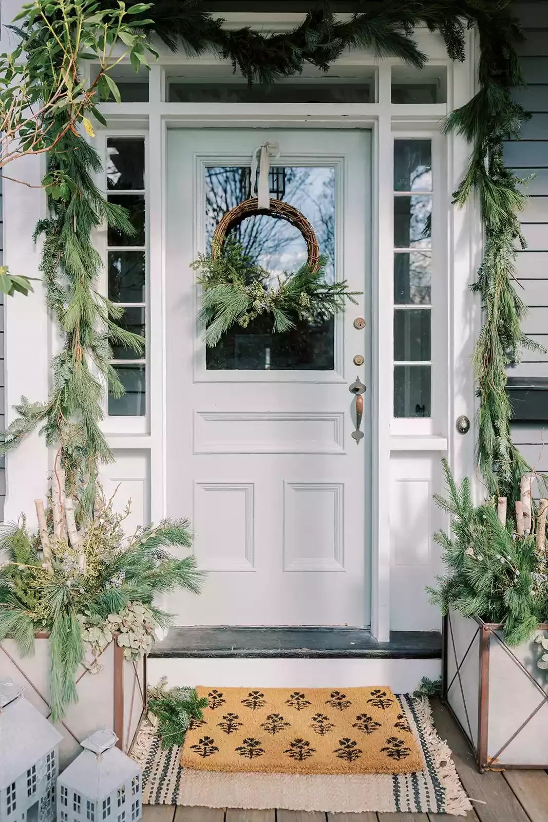 Front Door Frame Garland