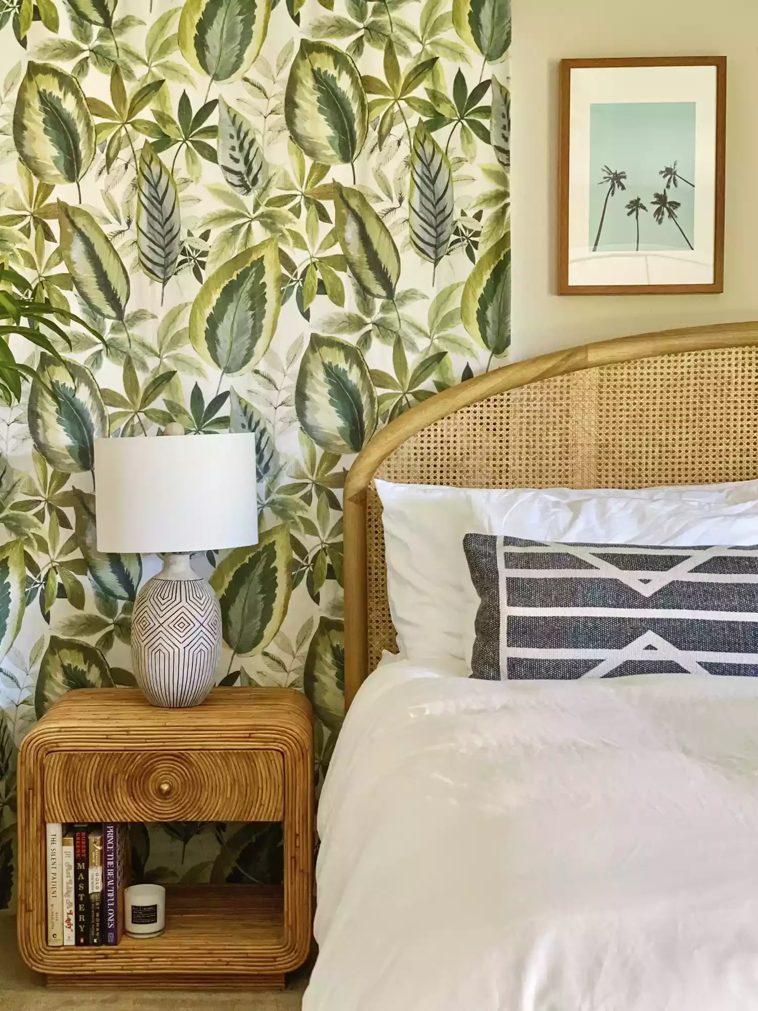 Hang Botanical Wallpaper