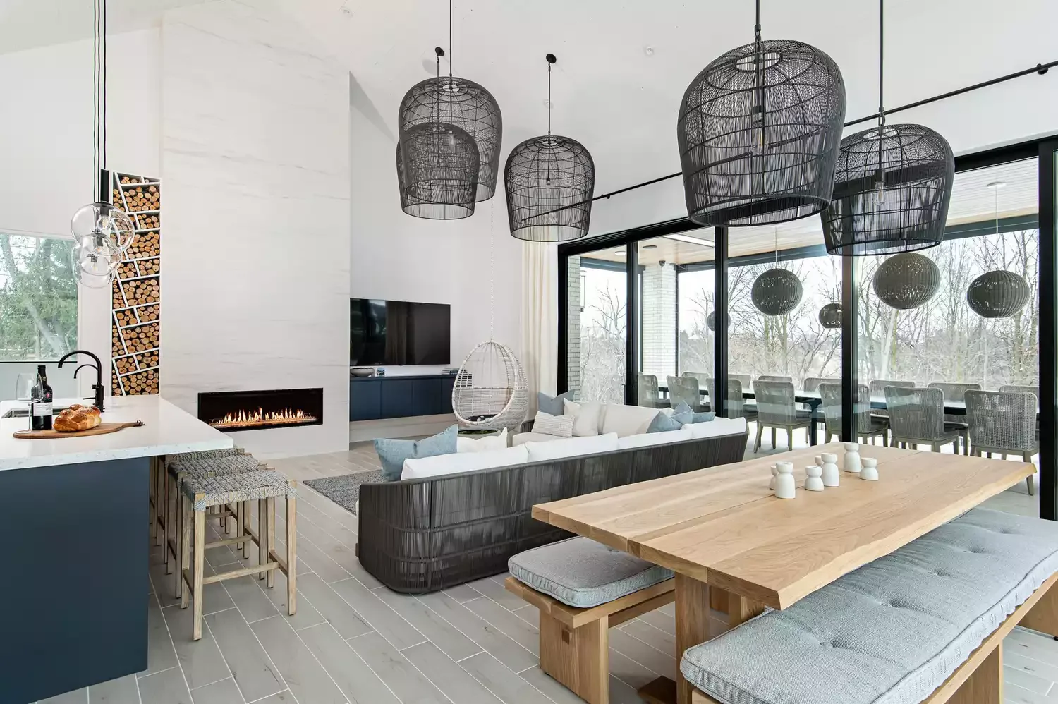 Hang Identical Light Fixtures