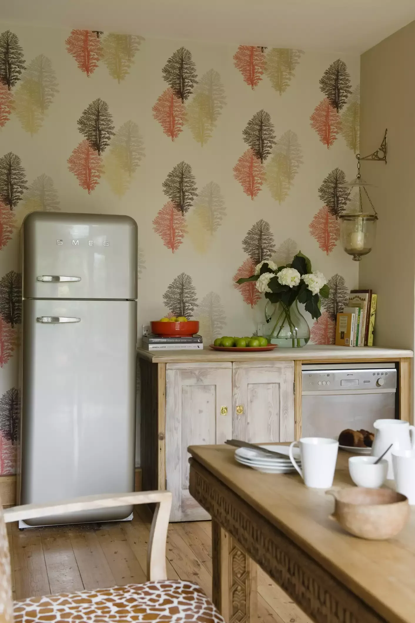 Hang Whimsical Wallpaper