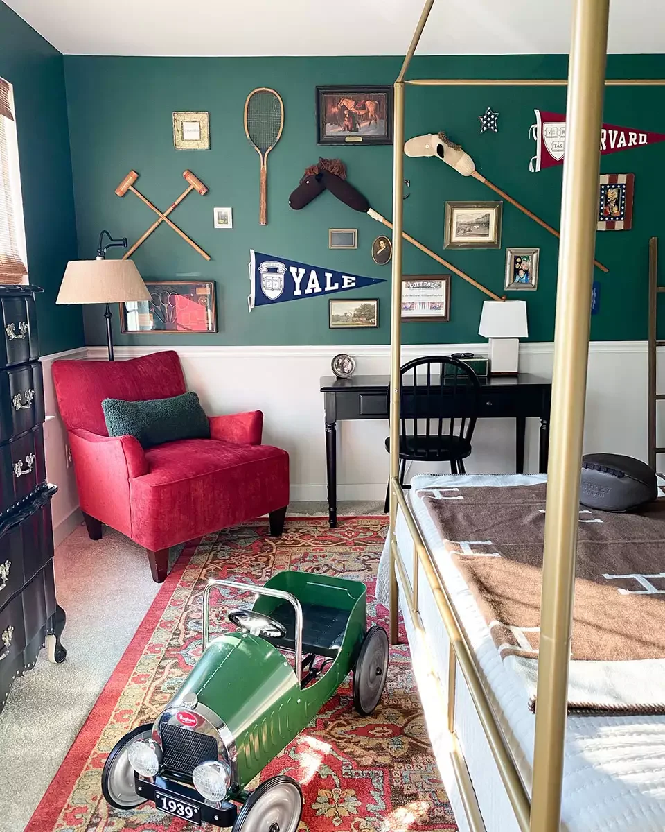Hang a Gallery Wall