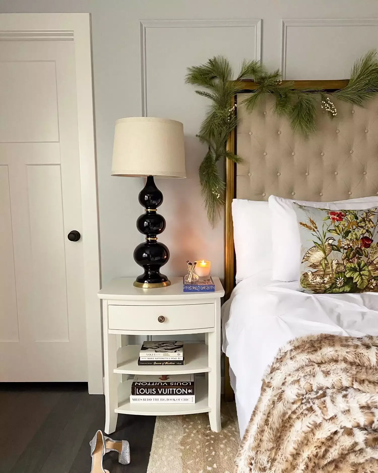 Headboard Garland