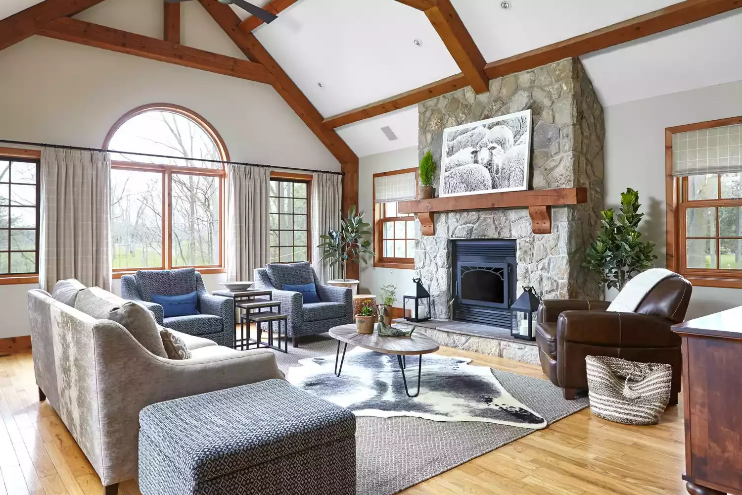 Highlight With Wood Beams