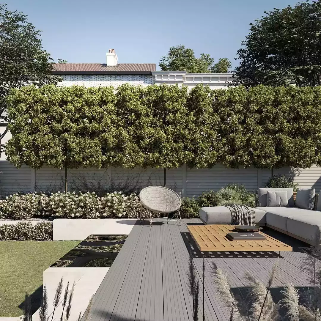 Horizontal Fence With Tall Hedges