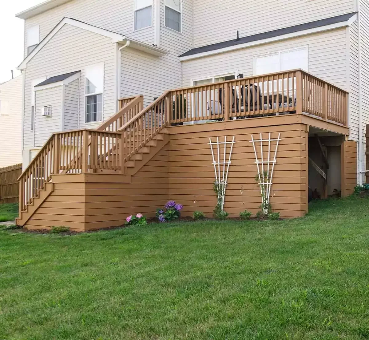 How to Waterproof Under Your Deck