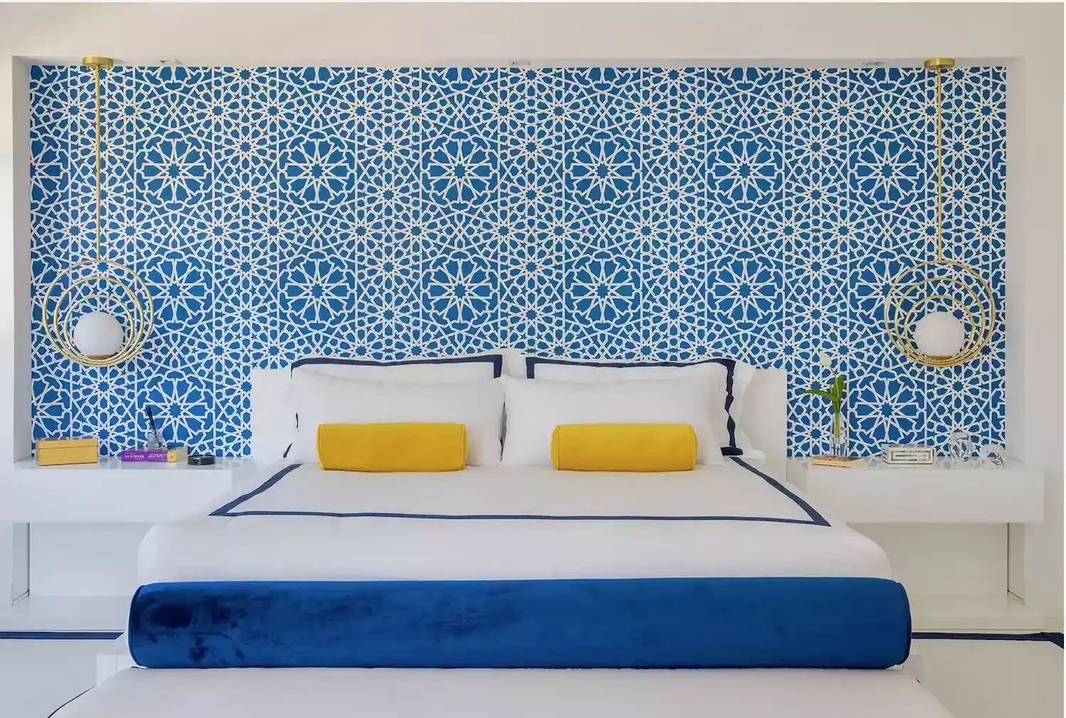 Include Arabesque Patterns