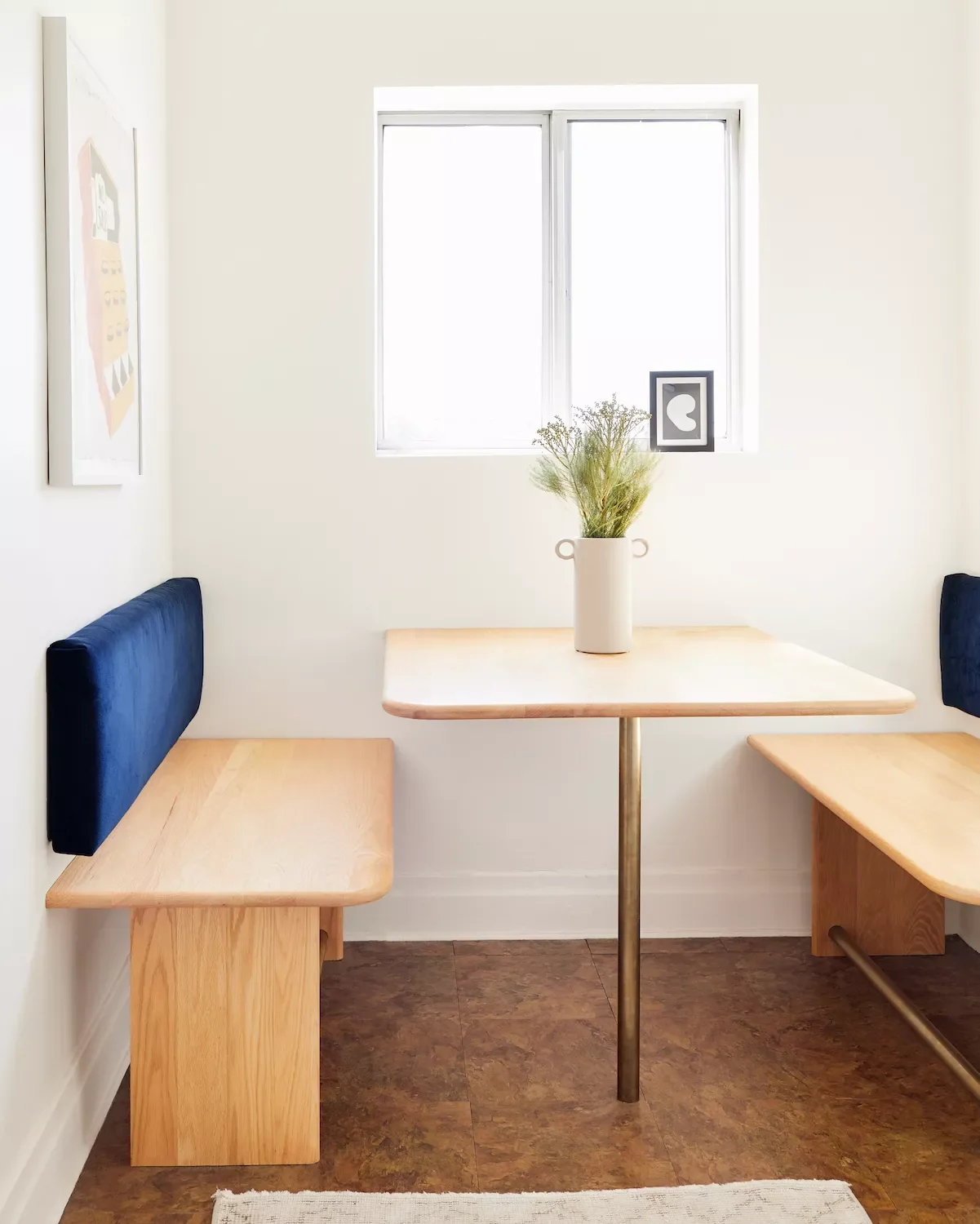 Install Twin Banquettes