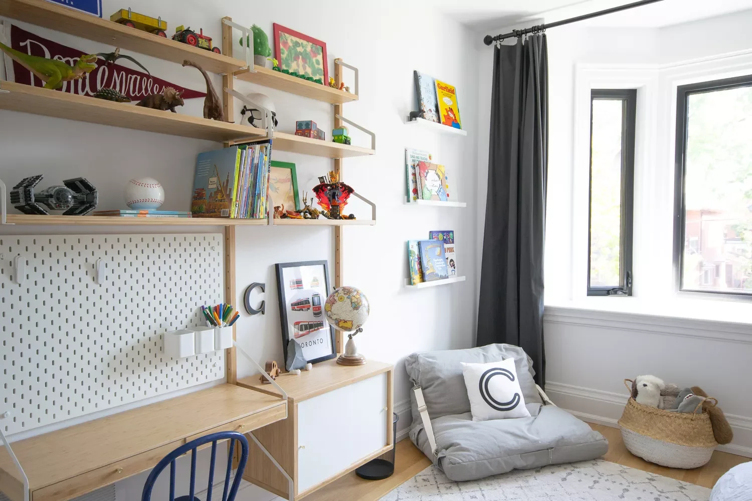 Install a Wall-Mounted Desk