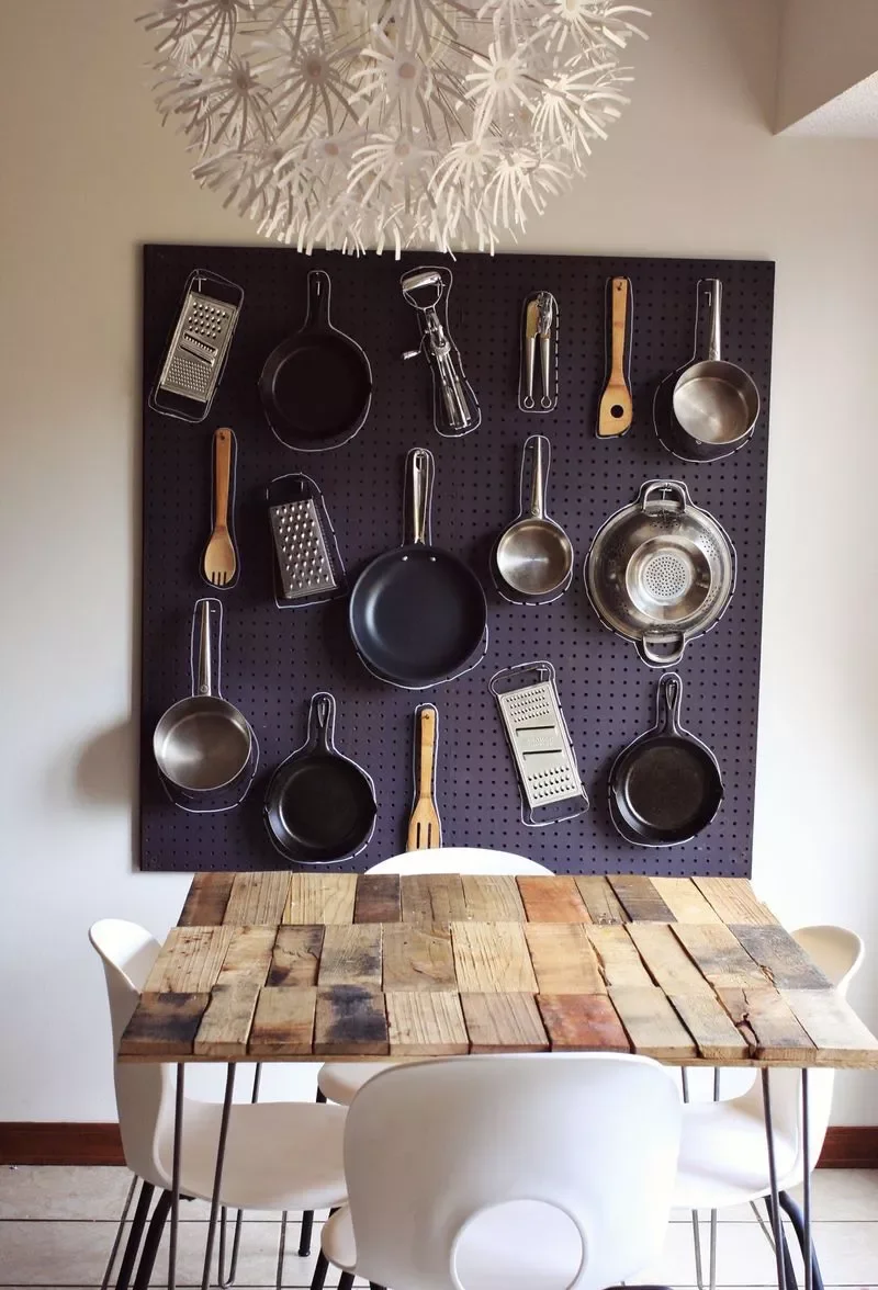 Kitchen Pegboard DIY