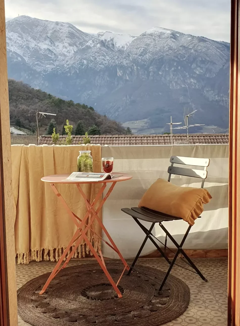 Lay Down an Outdoor Rug