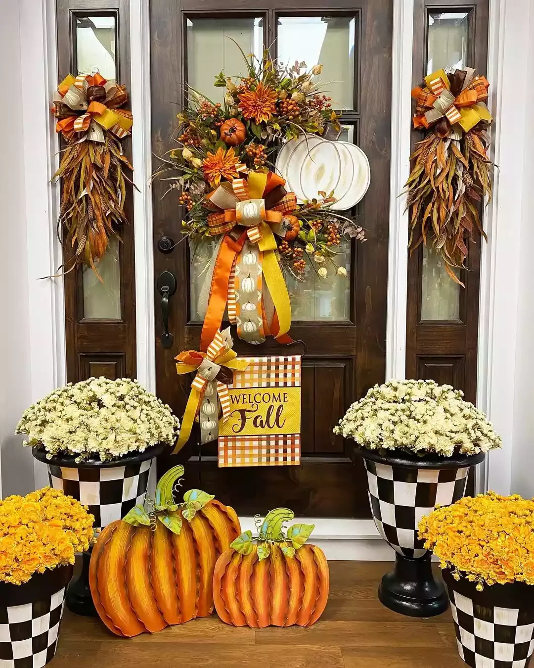 Let a Fall Wreath Take Center Stage