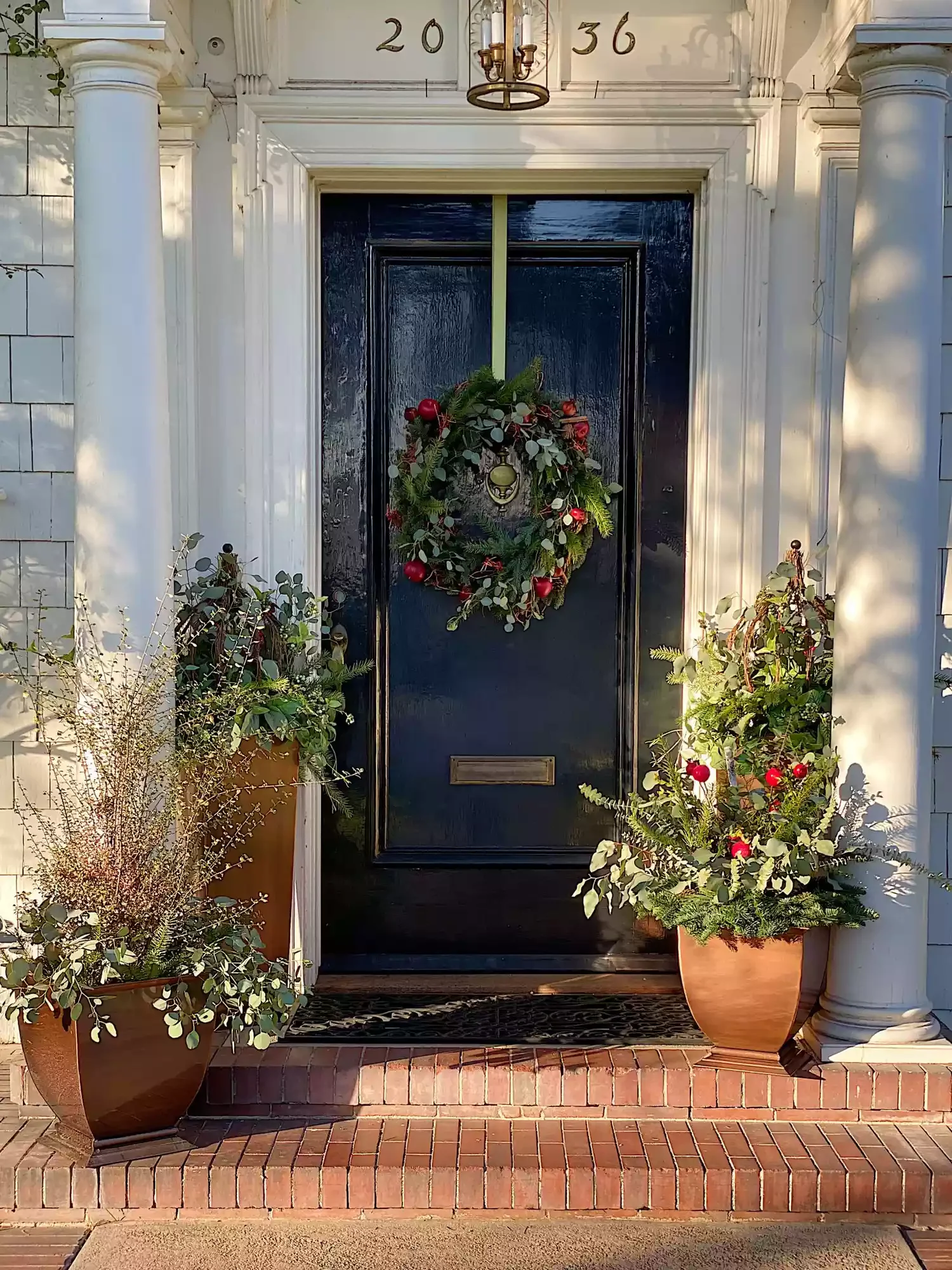 Make DIY Christmas Planters
