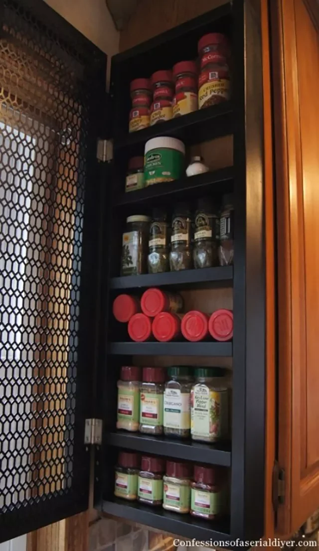 Make a DIY Spice Rack