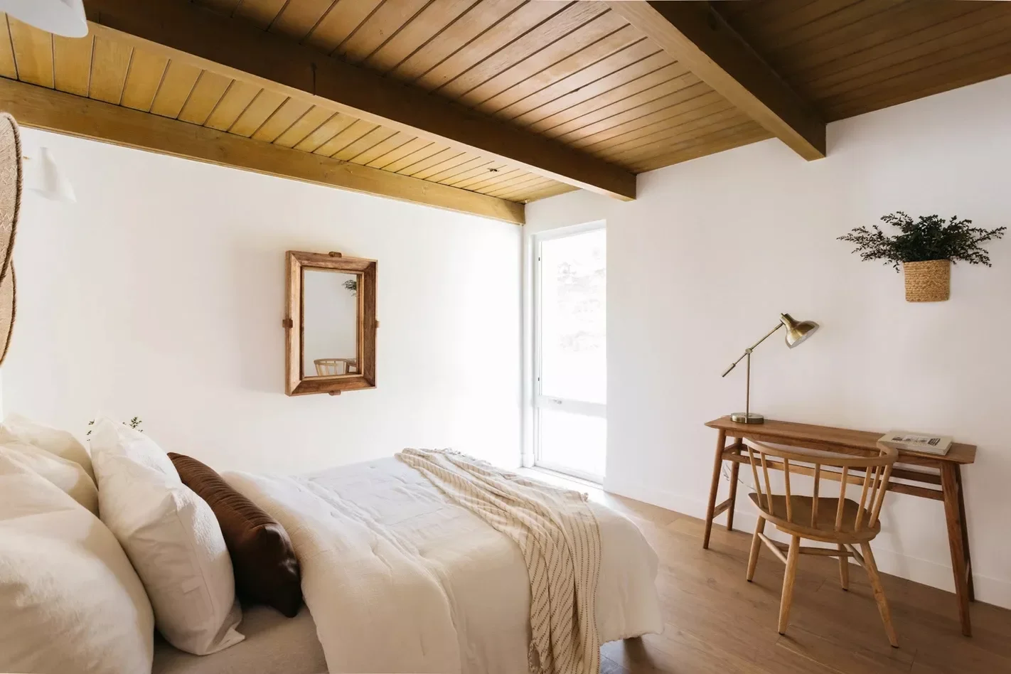 Minimalist Bedroom