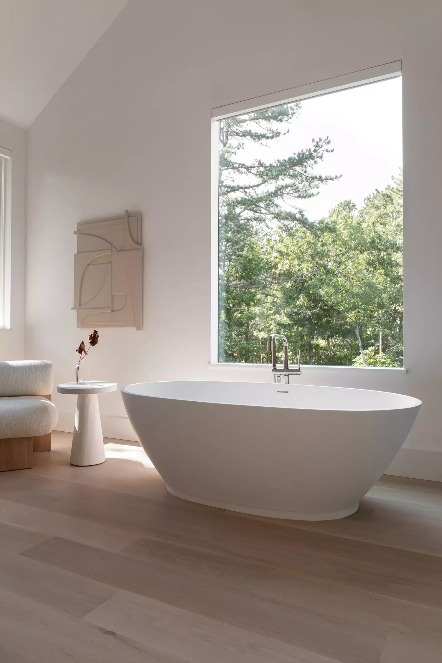Minimalist Luxury Bathroom