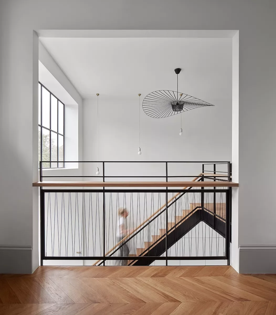 Modern Minimalist Railing