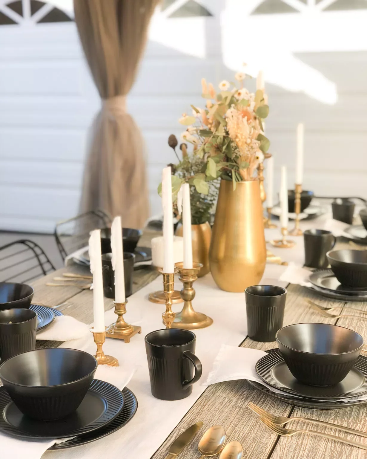 Modern Table Runner