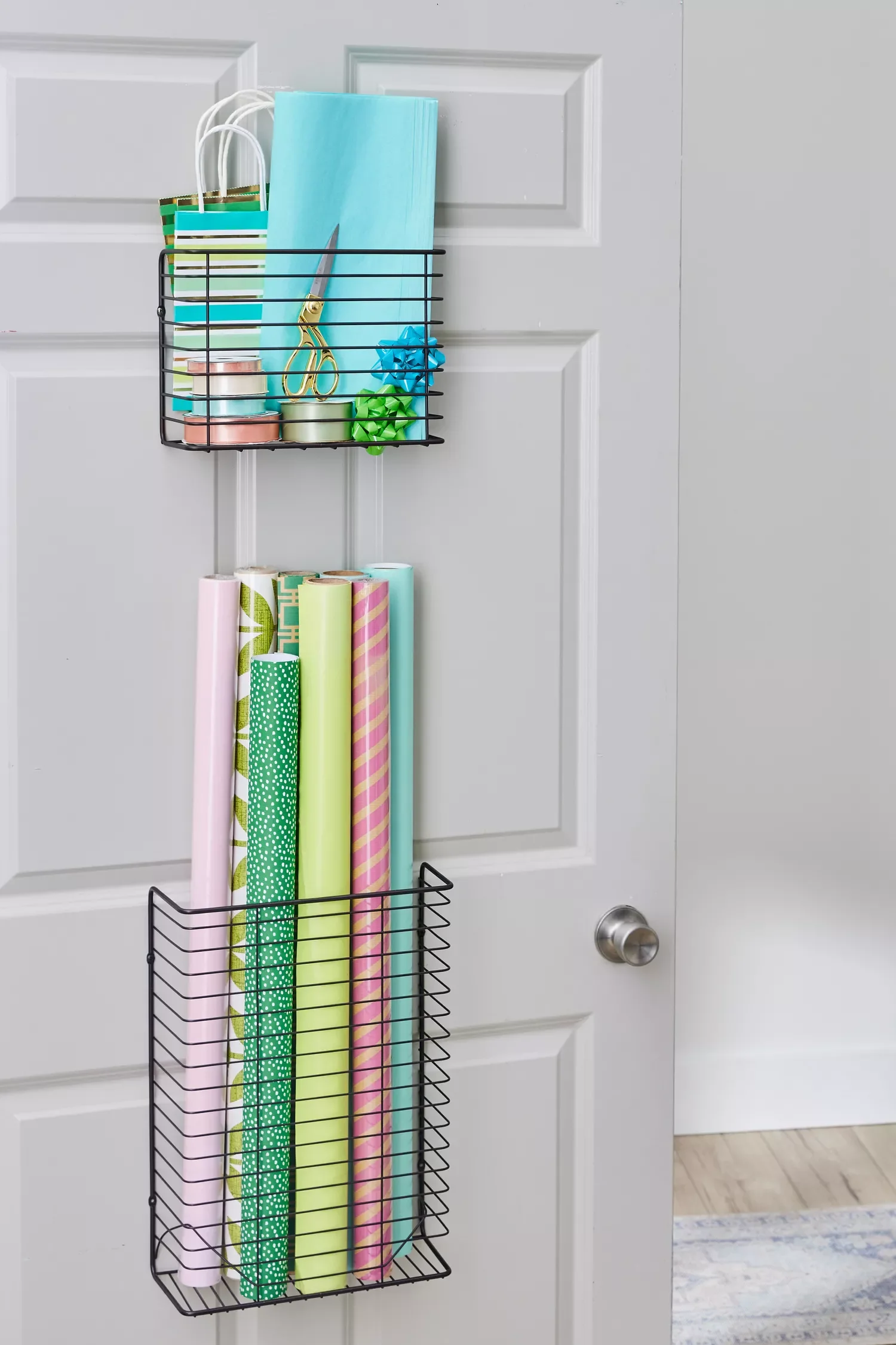 Mount a Wire Basket