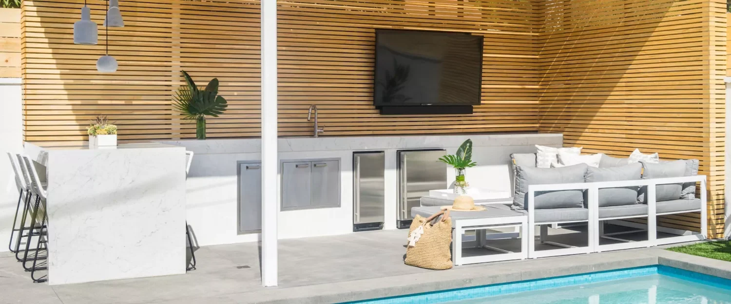 Multifunctional Outdoor Kitchen