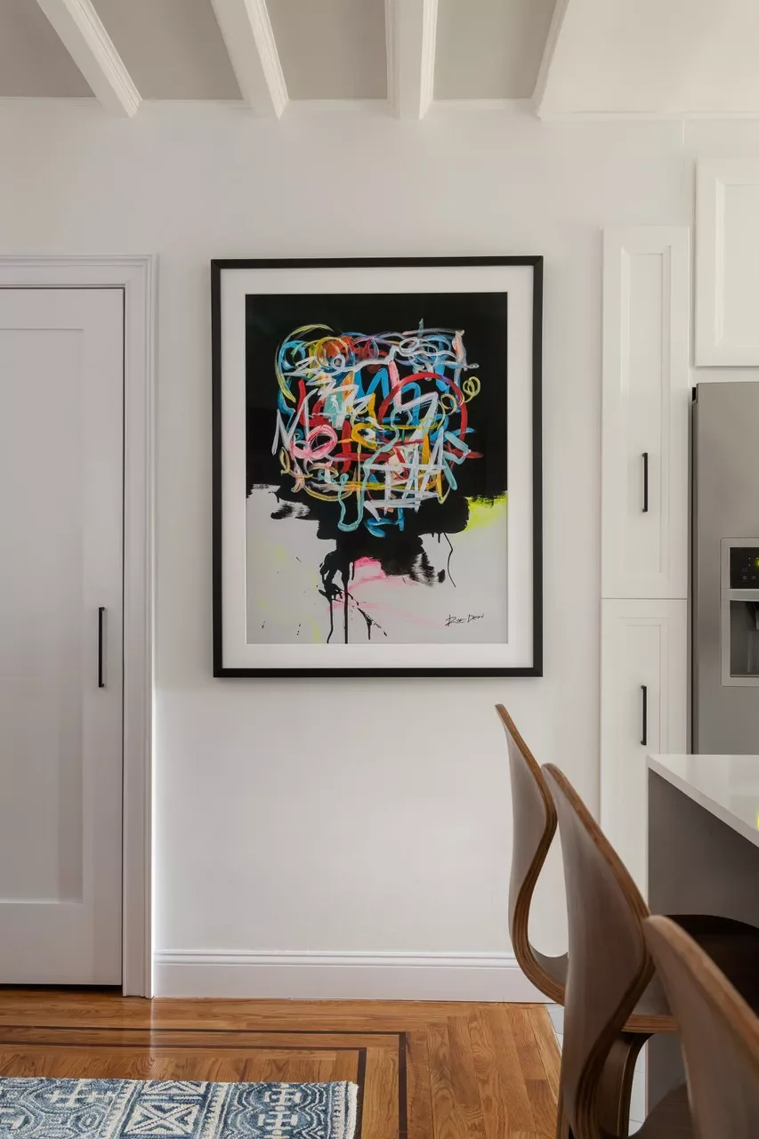 Neutral Ceiling