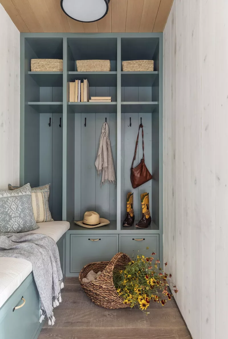 Open Locker Style