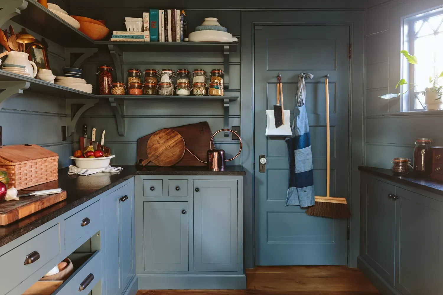 Paint the Pantry