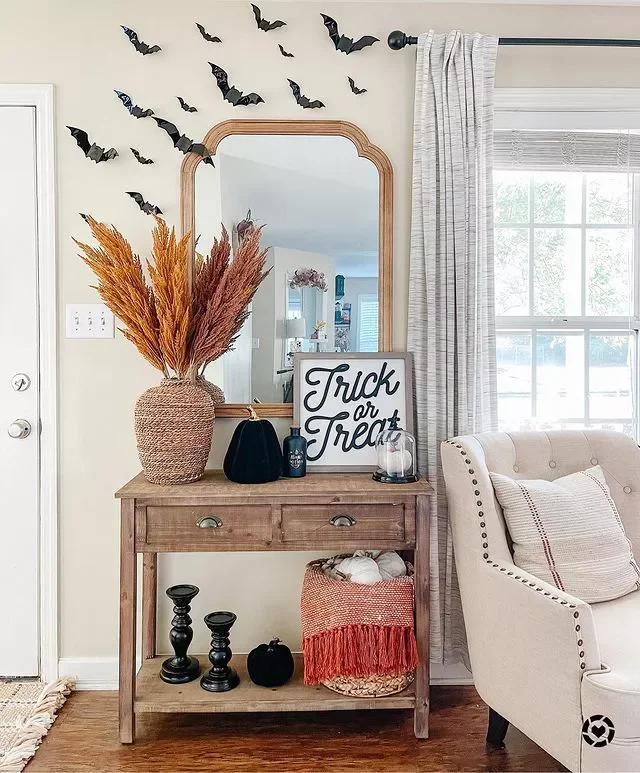 Pair Orange and Black