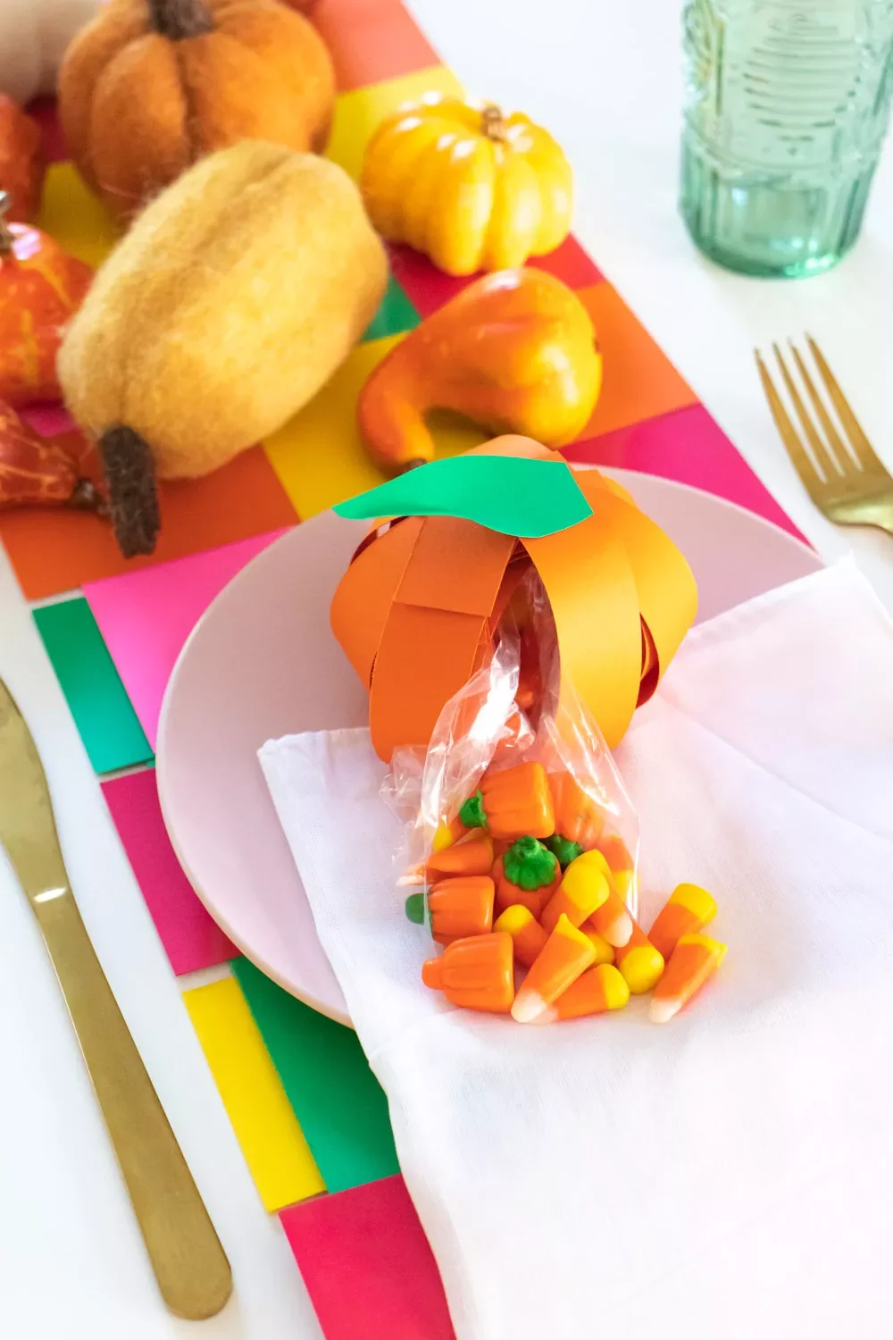 Paper Pumpkin Napkin Arrangement